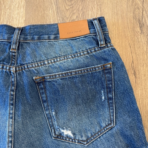 Dear John Distressed Jean Shorts Size 28 - Picture 8 of 8